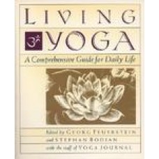 Living Yoga (Paperback)